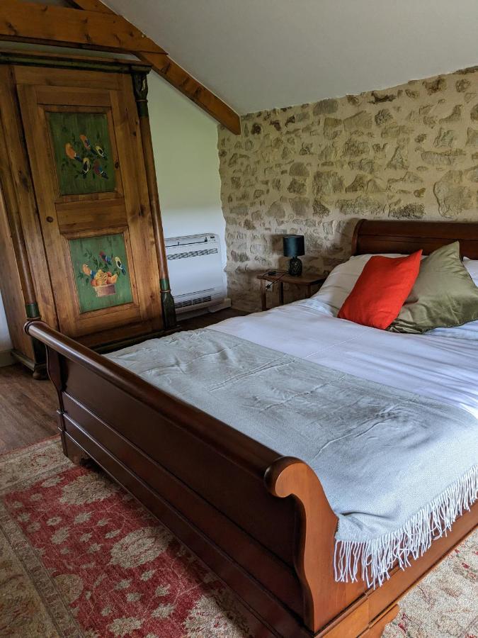 3 Self-Contained Gites With Pool And Games Room Saint-Georges-de-Noisné Esterno foto